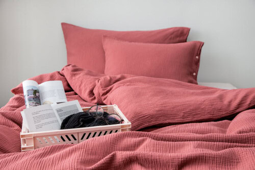 Musselin Bettwäsche Farbe rot korallenrot – Schweizer Schafwollprodukte