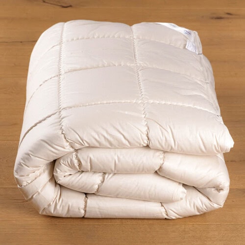 schaf_duo.jpg – Schweizer Schafwollprodukte schaf_duo.jpg – Schweizer Schafwollprodukte